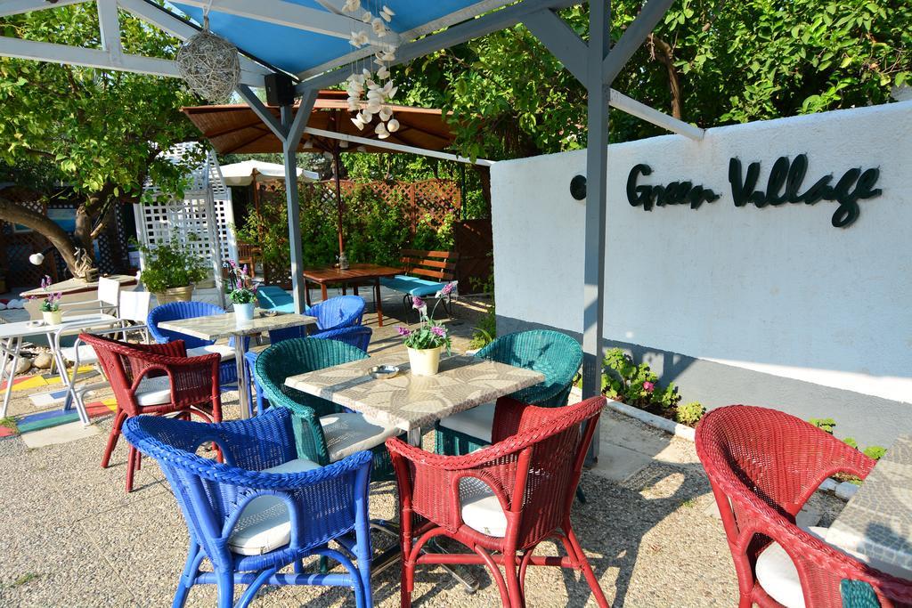 Green Village ซิโลกาสโตร ภายนอก รูปภาพ
